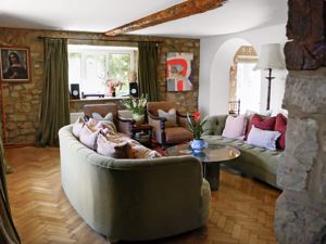 Photo 22- click for photo gallery